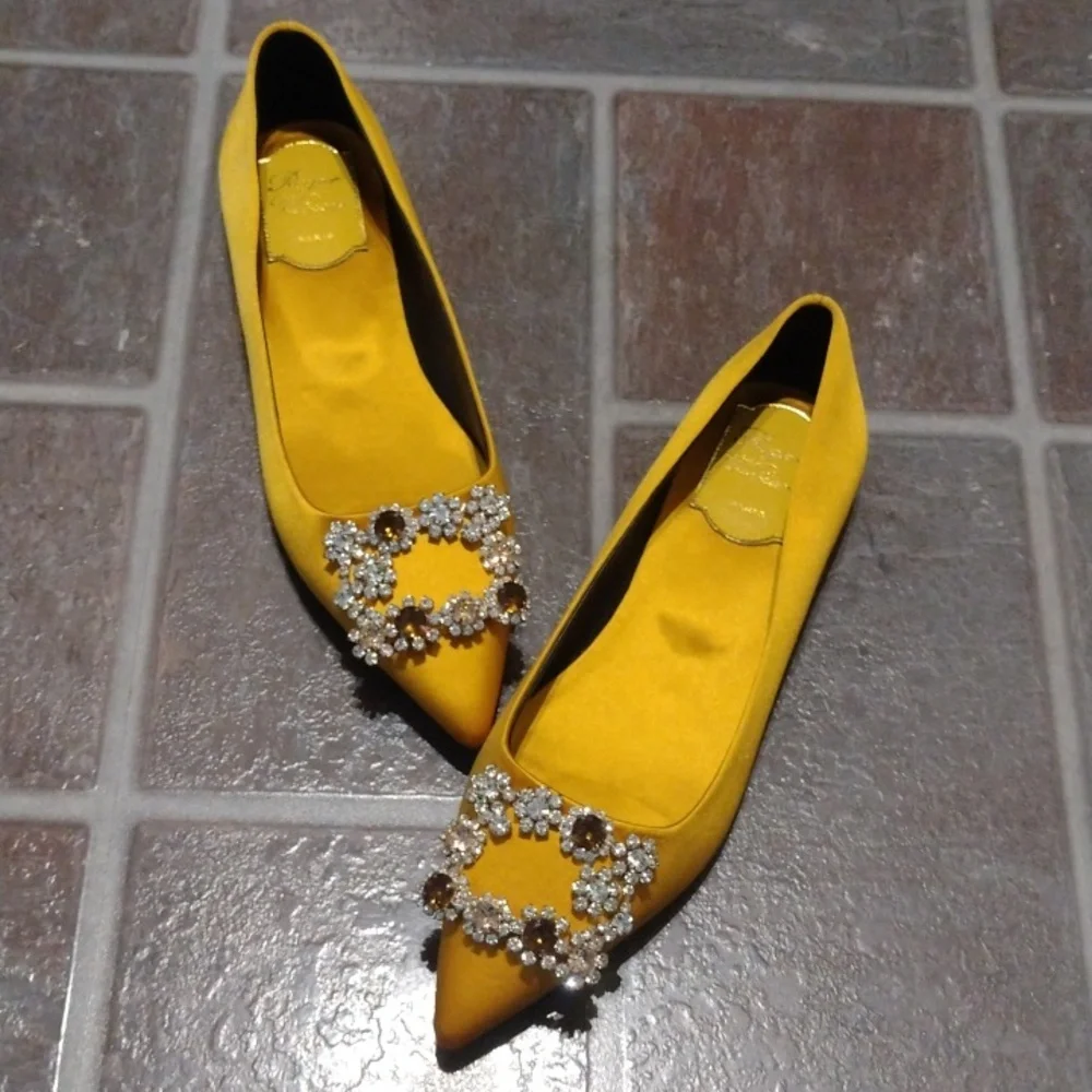 Roger Vivier Flower Strass Crystal embellishment Satin Ginger yellow flat Size35 - Picture 3 of 14